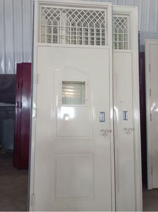 宁陕学校教室门