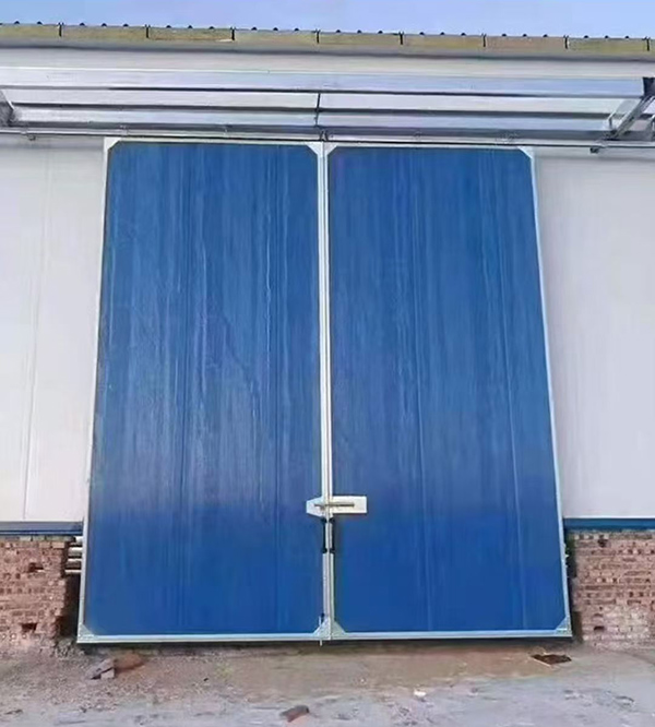 宁陕工业门在大型仓储物流通道中的应用实例